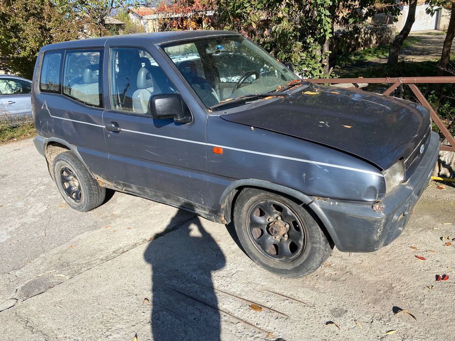 форд маверик нисан тирано