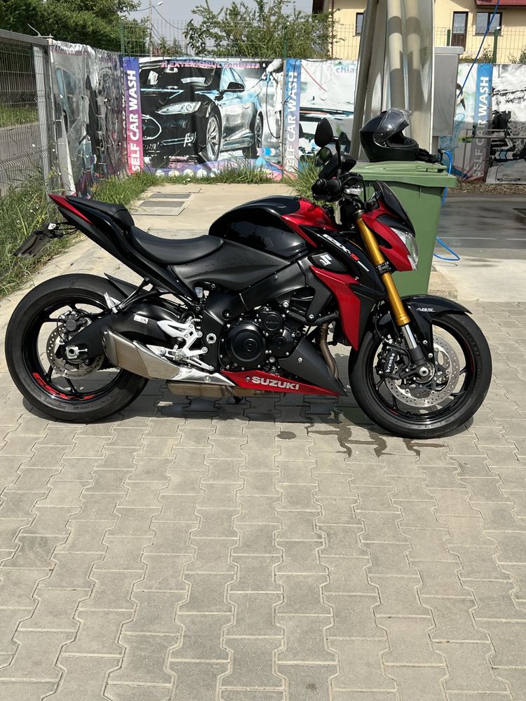 Suzuki GSX S 1000