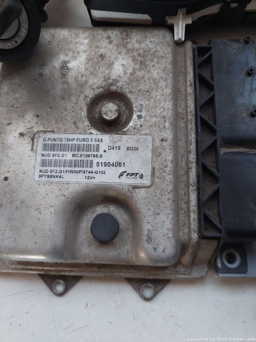 Kit pornire FIAT GRANDE PUNTO (199_) [ 2005 - > ] 1.3 D Multijet (199 A2.000) 68KW|92HP FPT 9fys8nk4l OEM 51904061