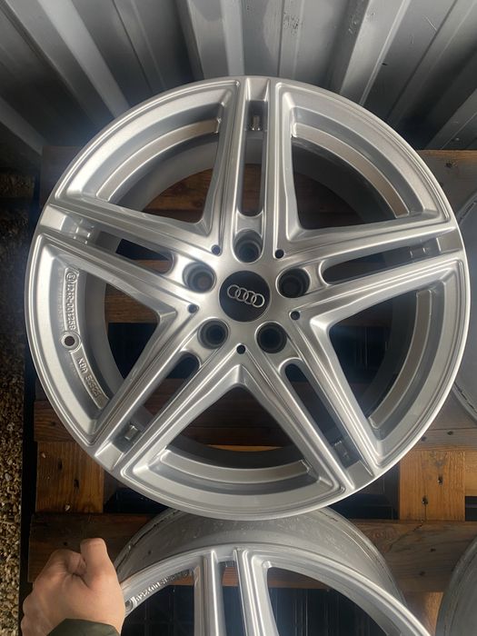 17 цола 5 х 112 мм Мерцедес , Ауди , Фолксваген , Шкода , Сеат