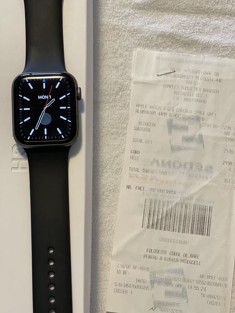 Vand Apple iWatch 4