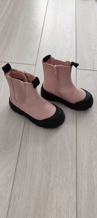 Ghete fetite noi mar 25