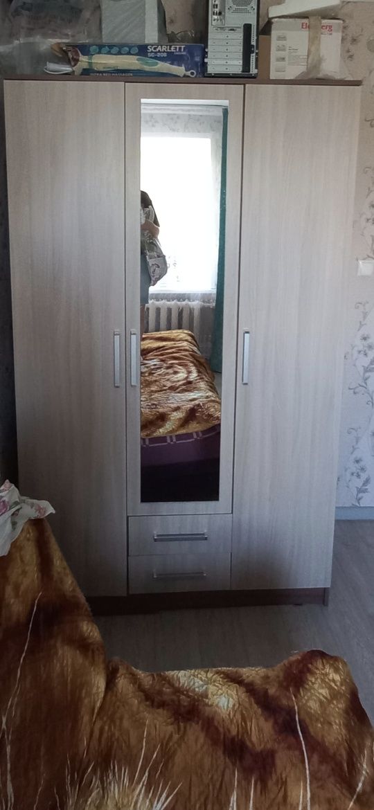 Продам шкаф в отличном состоянии