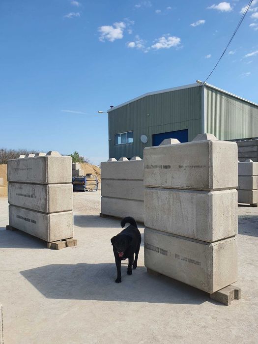 Blocuri de beton tip LEGO Soluția inteligentă pentru construcții