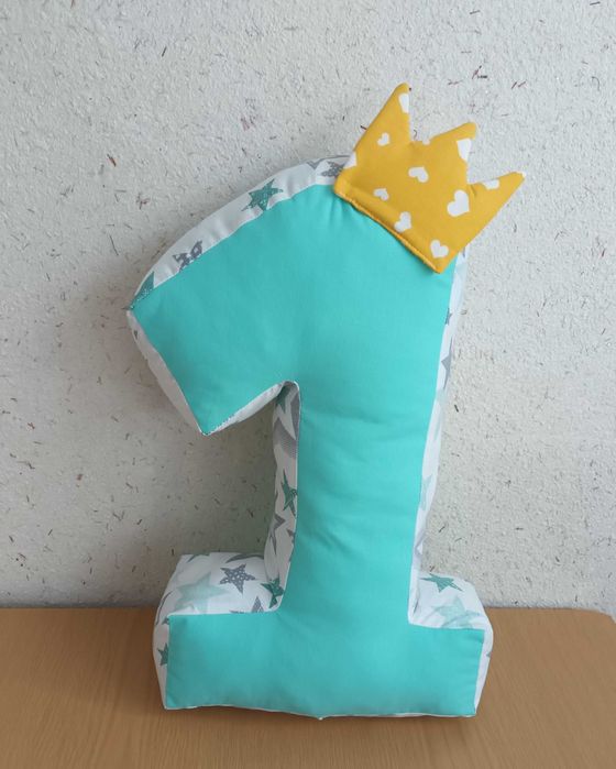 Букви и цифри възглавнички