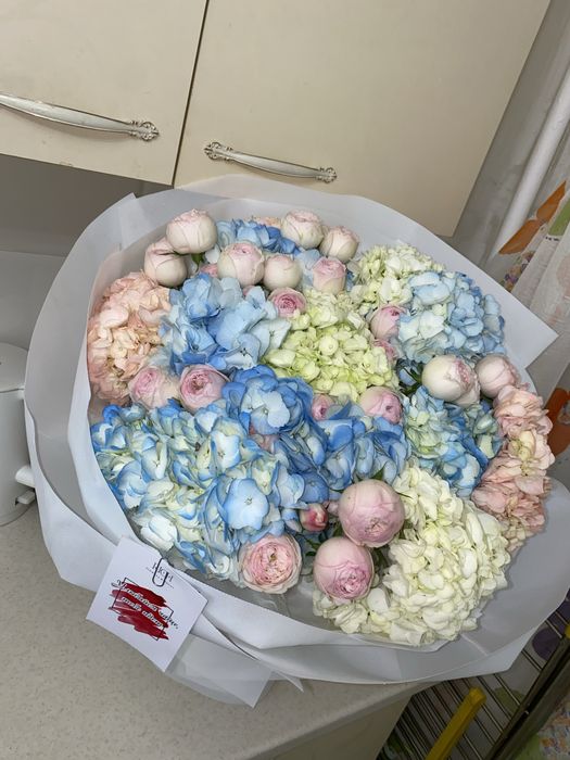 Продам цветы, большой букет