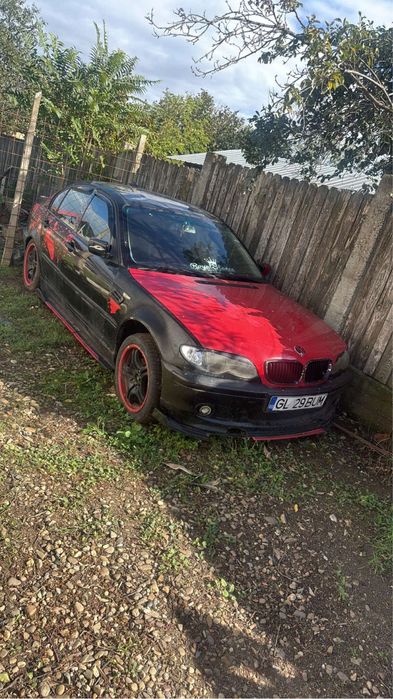 Dezmembrez bmw e46 sau vand intreg