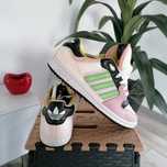 Adidas Bud Bunny, Sneakers damă