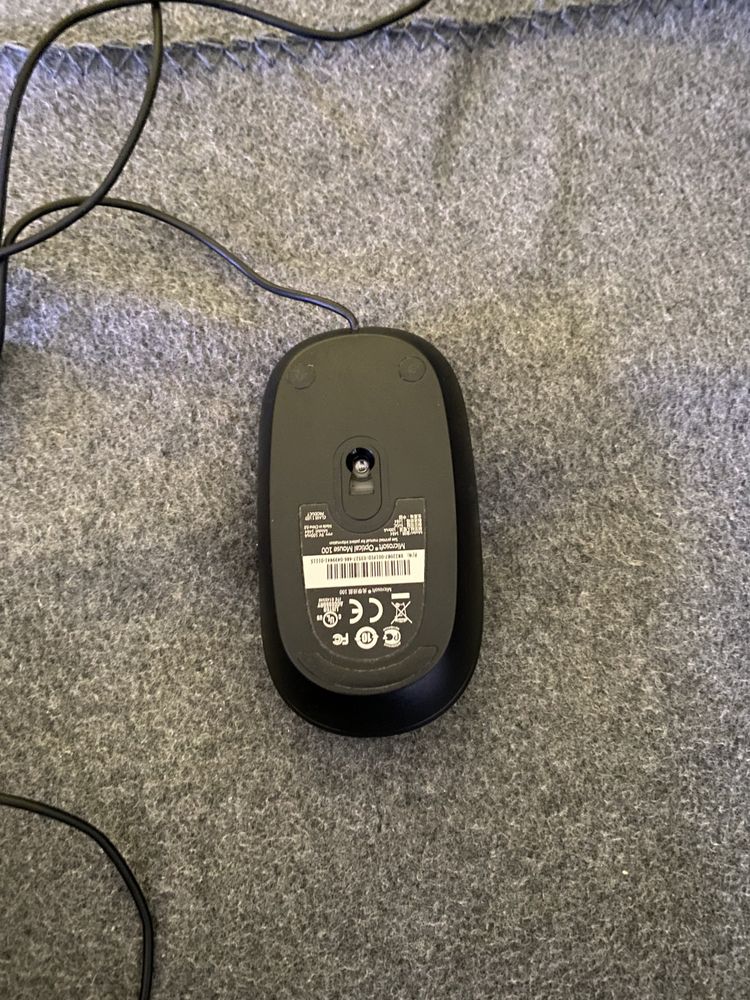 Безжична клавиатура и мишка microsoft
