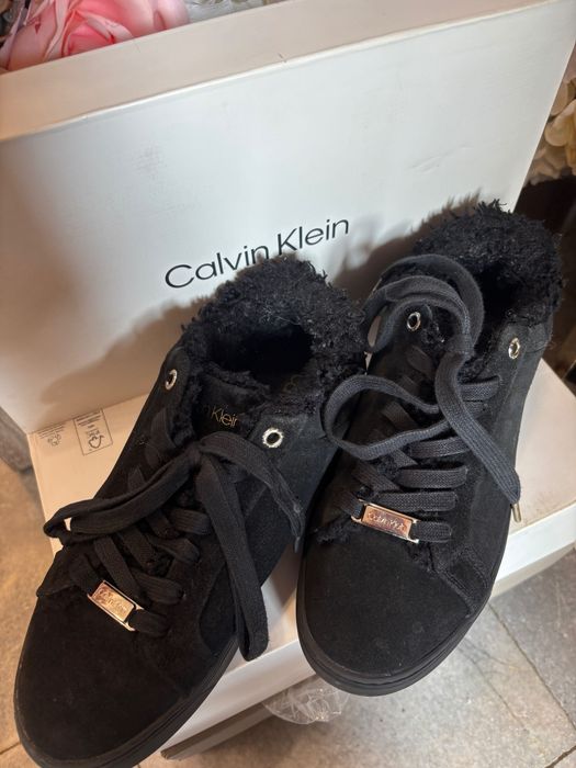 Черни велурени кецове Calvin Klein