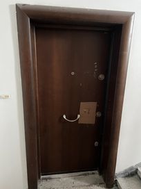 Метална входна врата 90 см