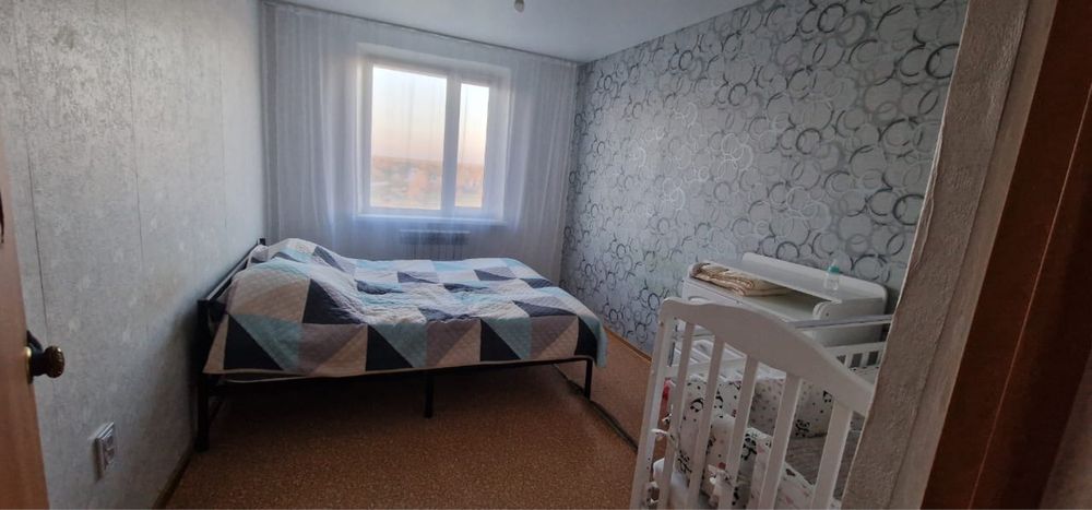 Продам просторную 4 - комнатную квартиру 85 кв.м !