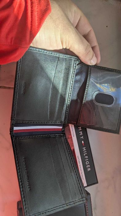 portofel Tommy trifold piele