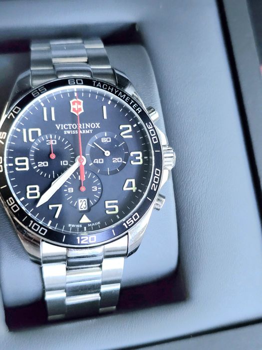 Ceas Victorinox Fieldforce Chronograph impecabil