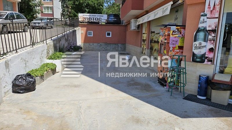 Дава се под наем Магазин в Варна, Възраждане 1 - 60 кв.м за 600 € - Снимка #1