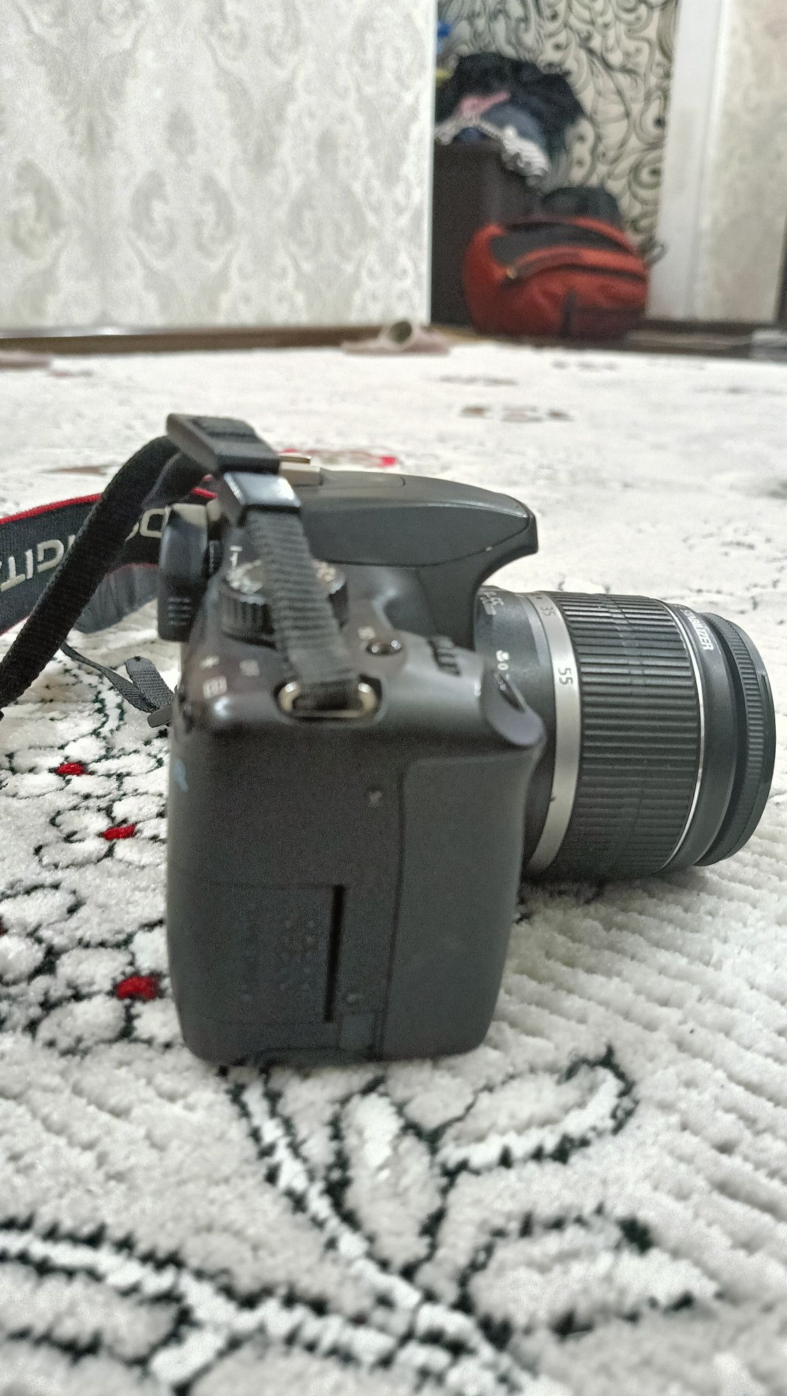 Used canon rebel xs DSLR