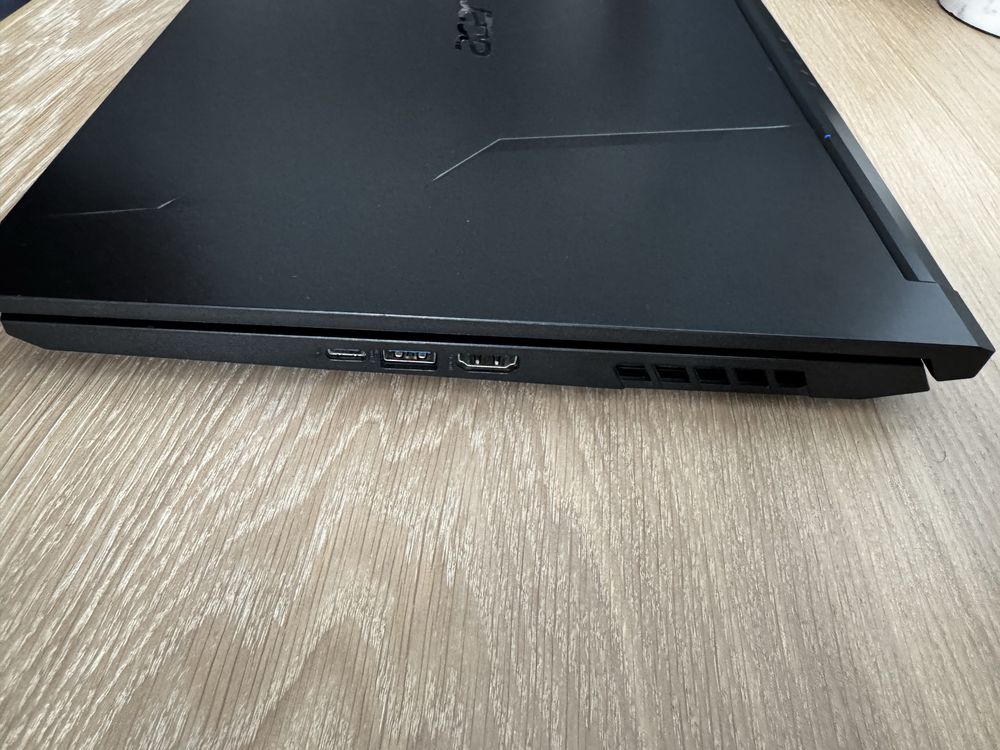 Acer Nitro 5 AN515-56