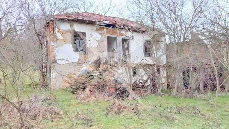 Продава се Къща в с. Драка, Област Бургас - 75 кв.м за 51 €/кв.м - Снимка #1