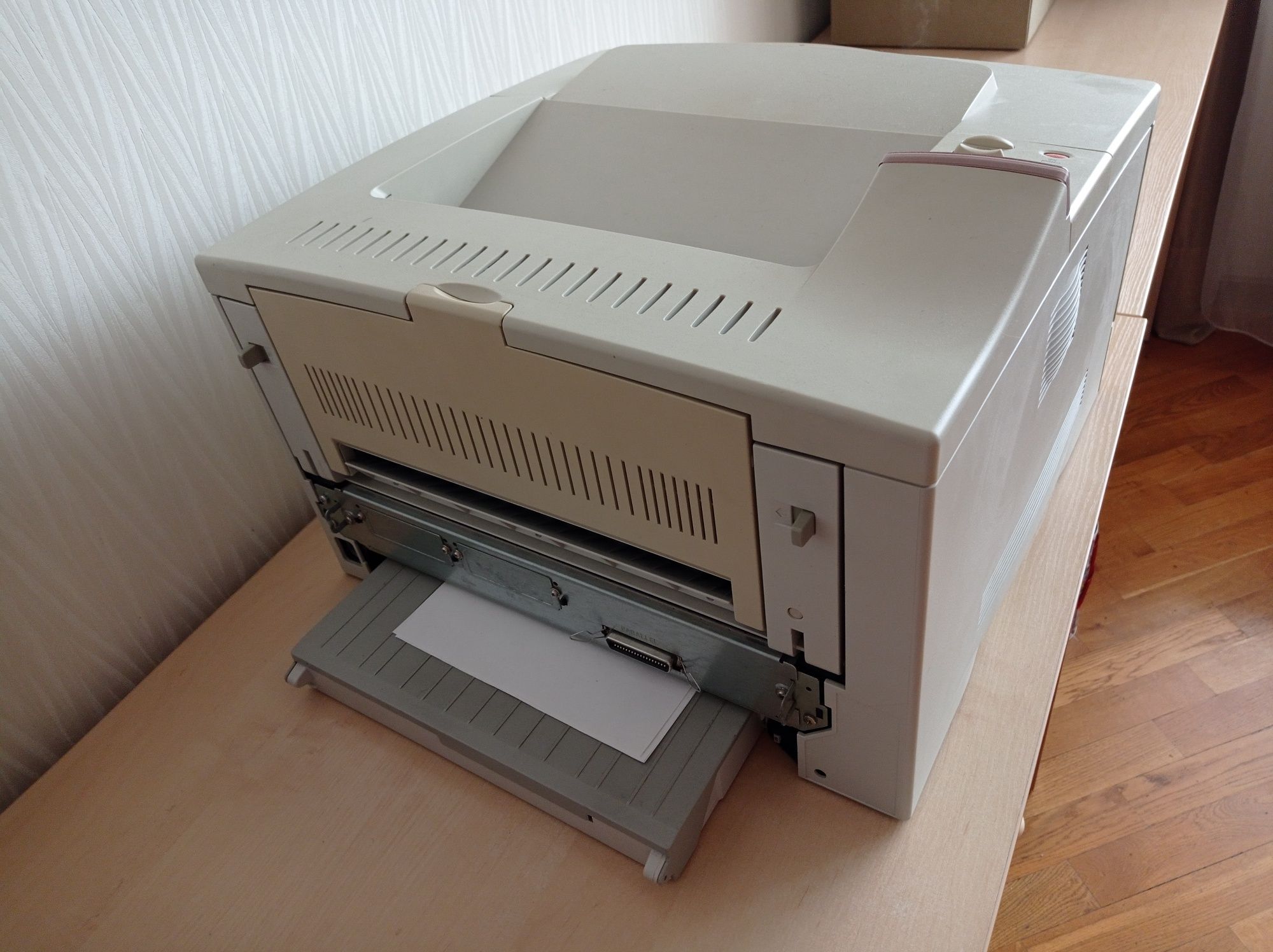 Продам лазерный принтер hp laserjet 5100 формат А3