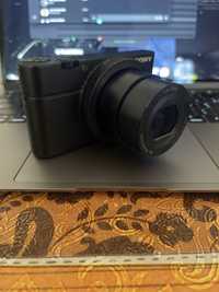 Camera Sony DSC-RX100