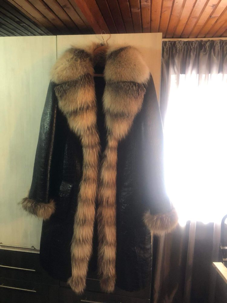 Дамско палто от естествена кожа