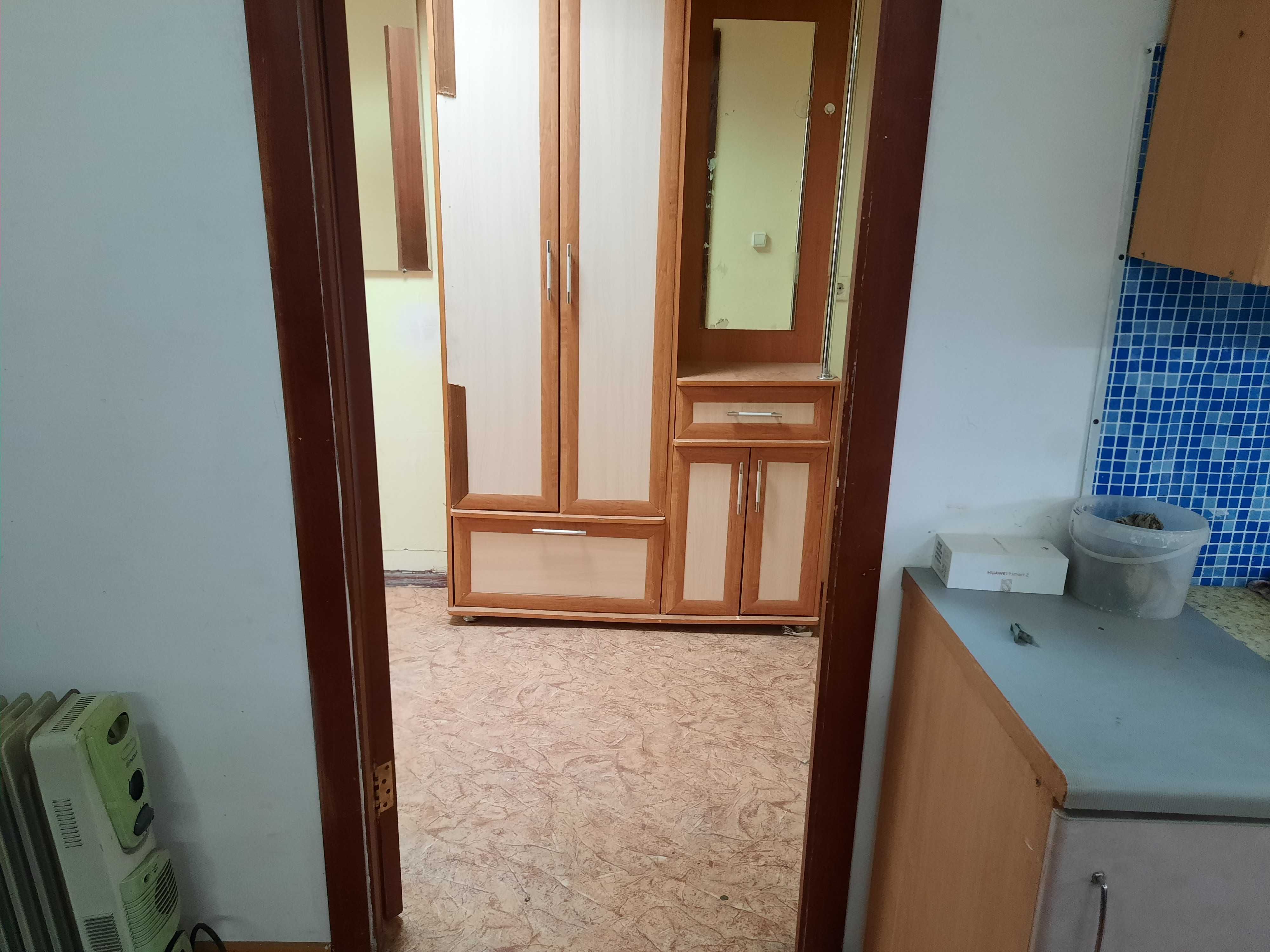 Жүмыскерде үи жалга беріледі 2 бөлмелі 2 кабата