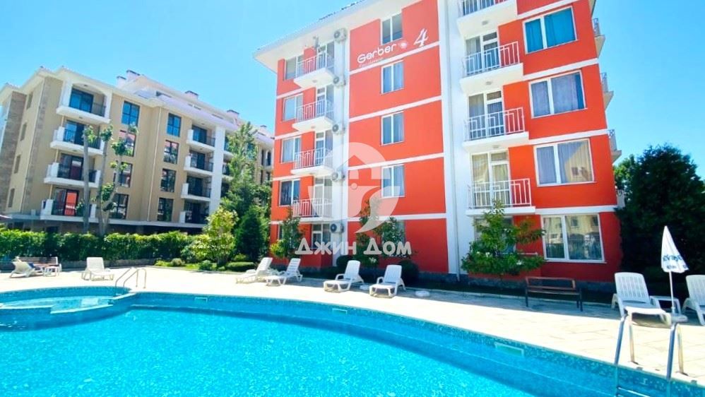 Продава се Двустаен апартамент в к.к. Слънчев бряг - 50 кв.м за 1150 €/кв.м - Снимка #8
