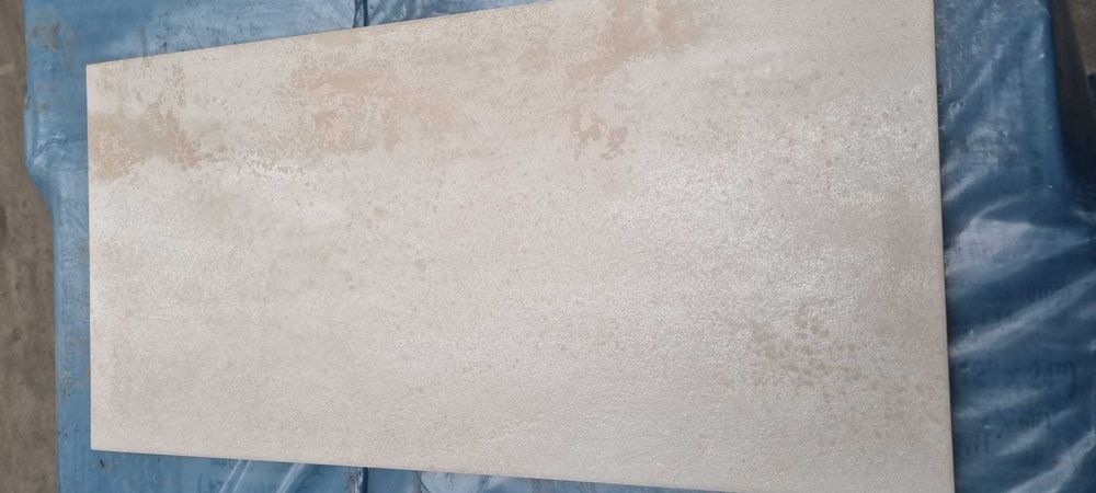 Gresie import Italia, imitatie granit