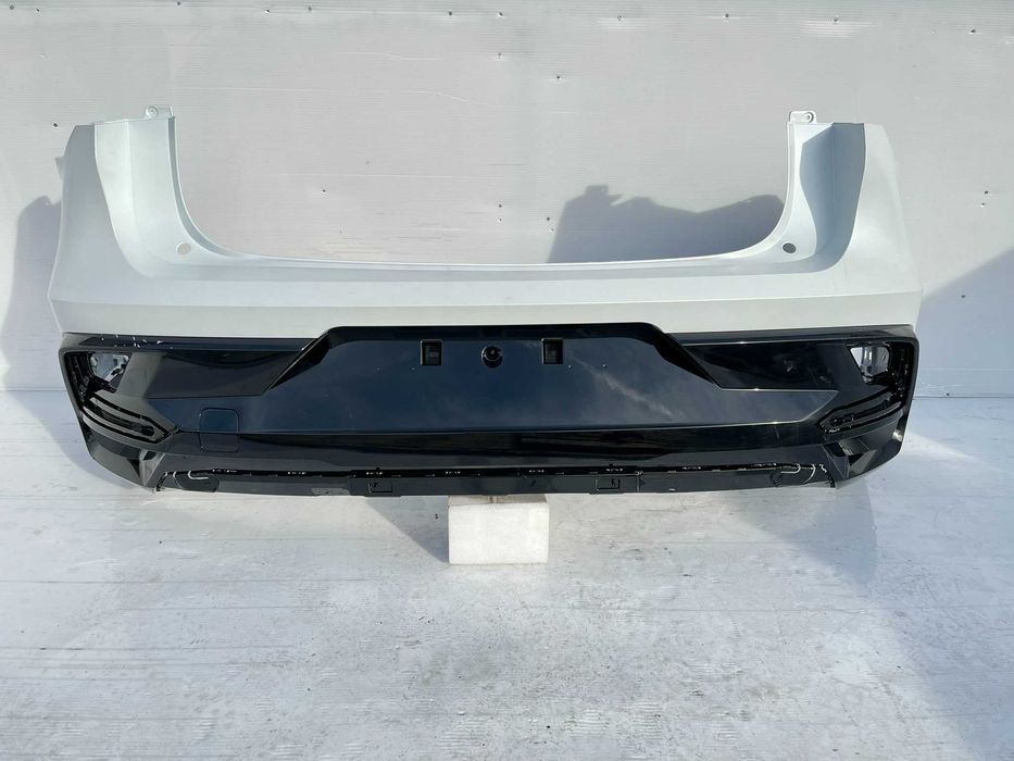 Bara spate Renault Rafale noua originala Renault