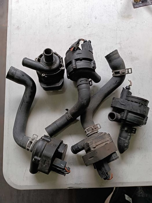 Дополнительный насос на печку на mercedes w211 w204 w221 w164