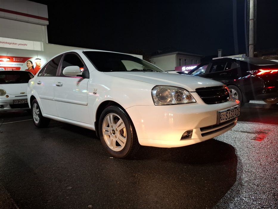 Аренда выкуп LACETT автомат I фулл 1.8  2011 год