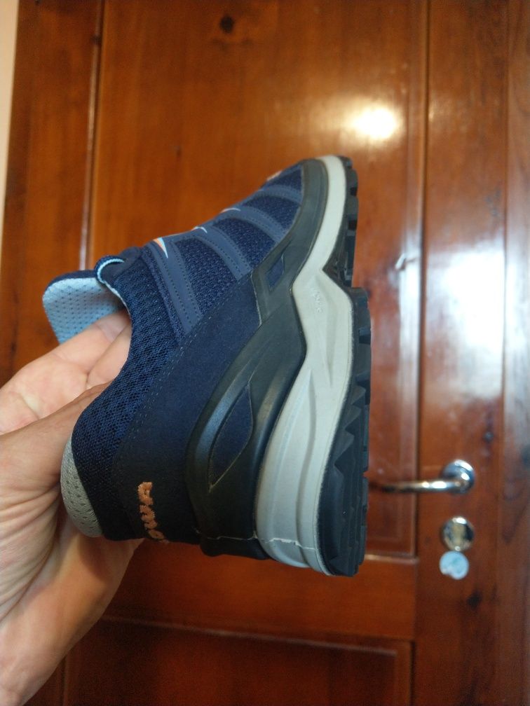 Lowa Goretex 42нм. 26,5см.