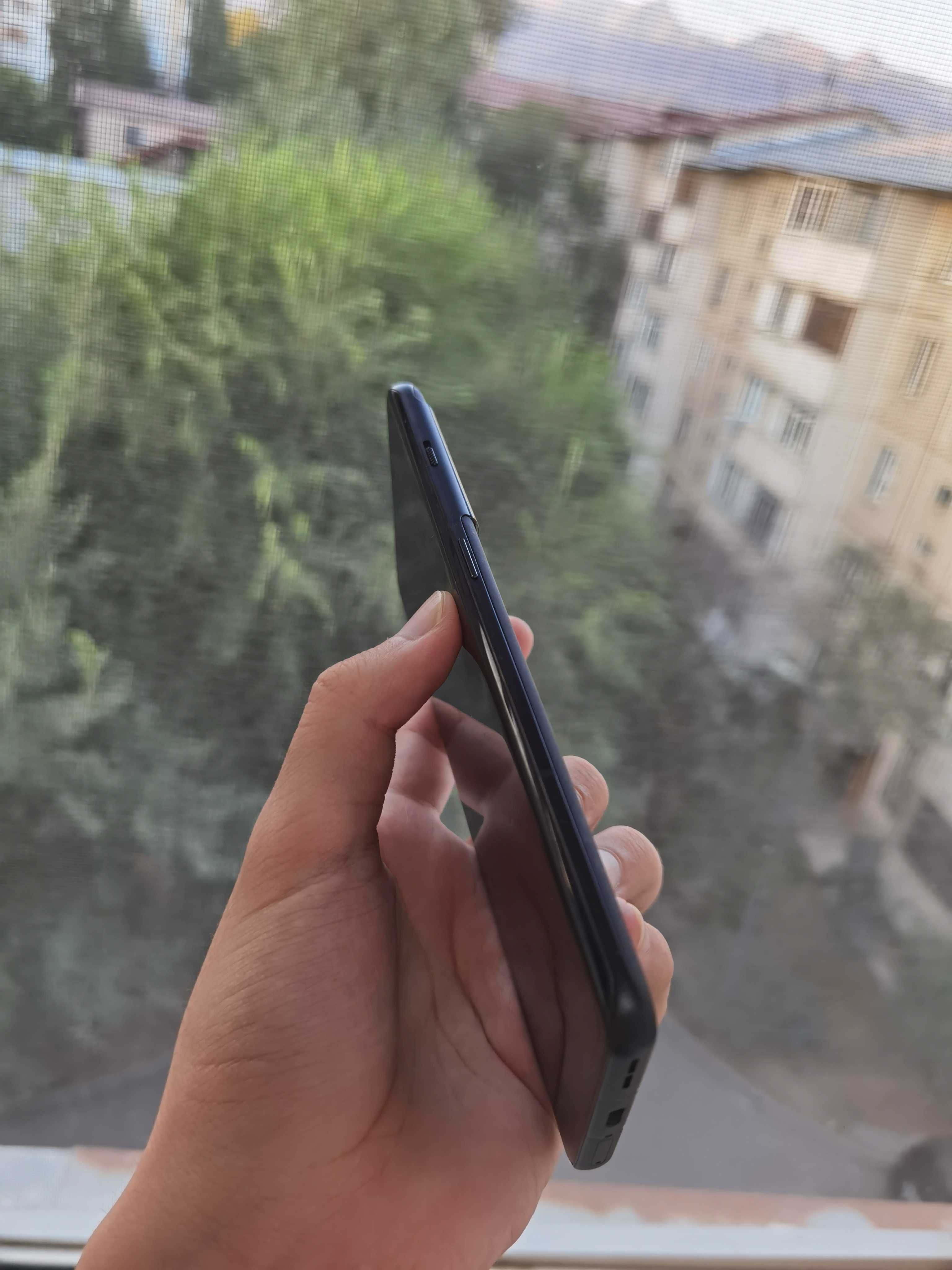 Продаю Oneplus 10 Pro Флагман