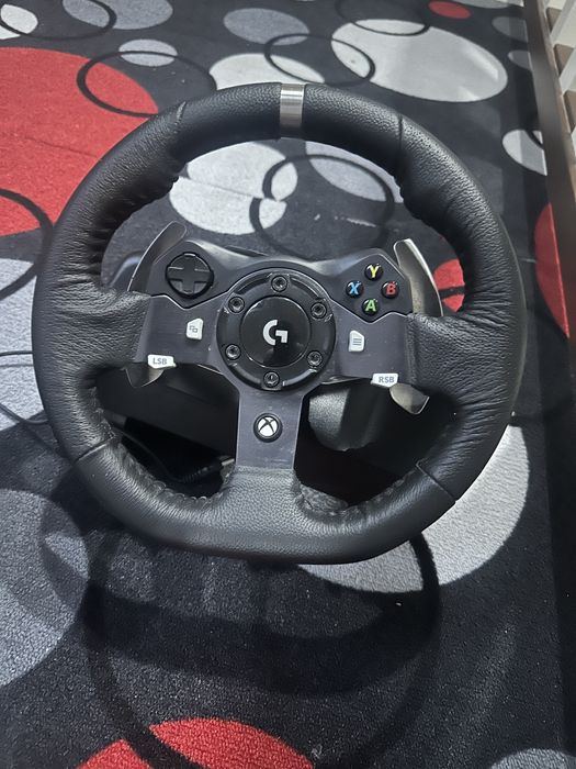 Volan Logitech G923 (XBOX)+ Schimbator logitech
