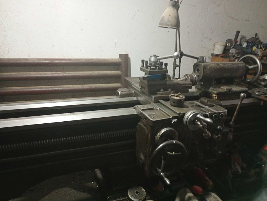 Atelier de strungarie complet.