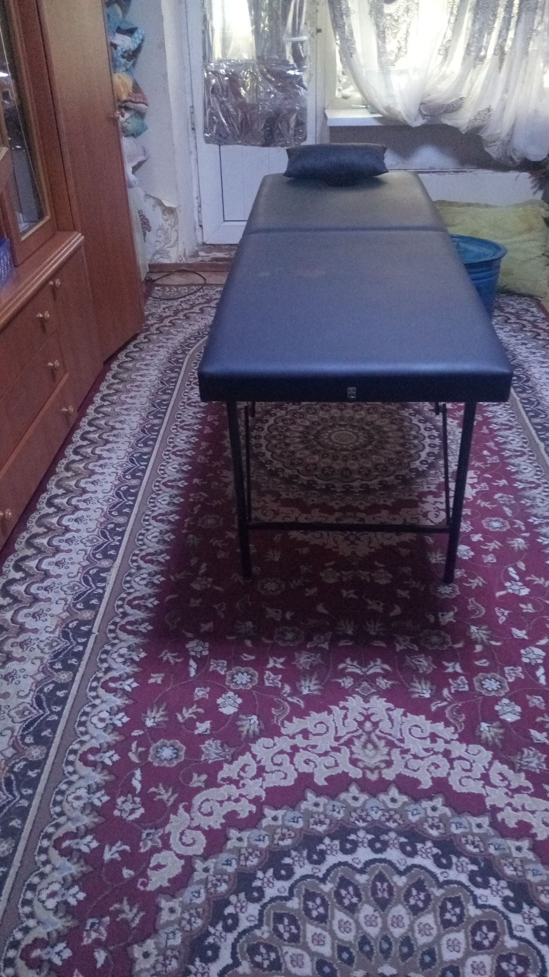 Продам кушетку раскладнная