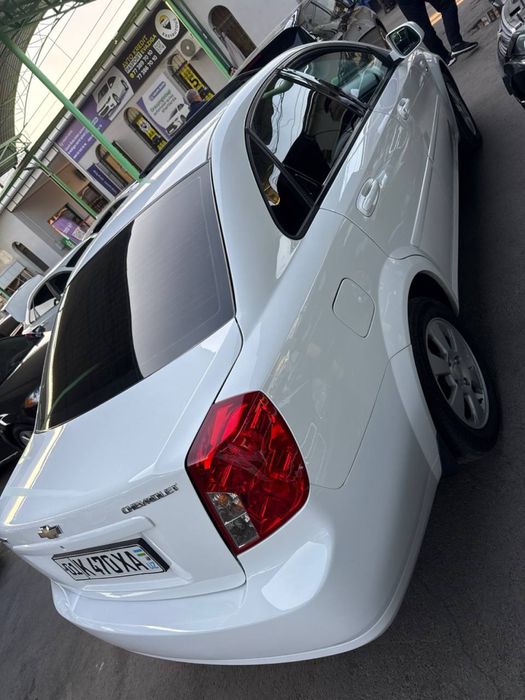 Chevrolet Jentra