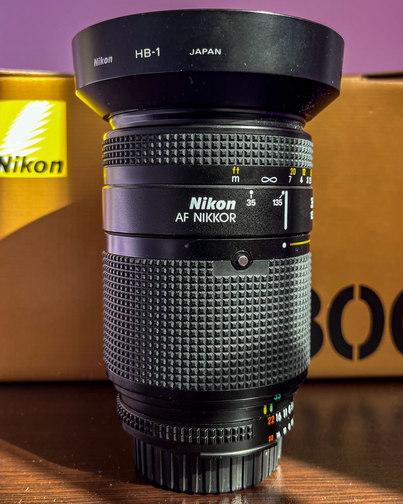 Nikon D800 с Nikkor 35-135 f/3.5-4.5