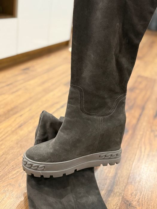 Ботуши Casadei с висок ток