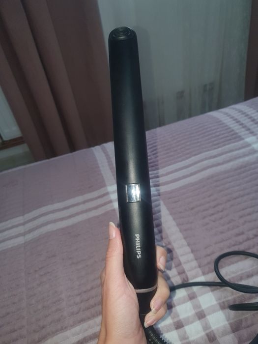 Placa Philips de indreptat parul