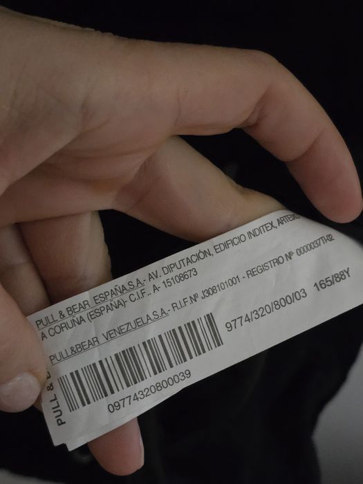 Vesta Pull & Bear