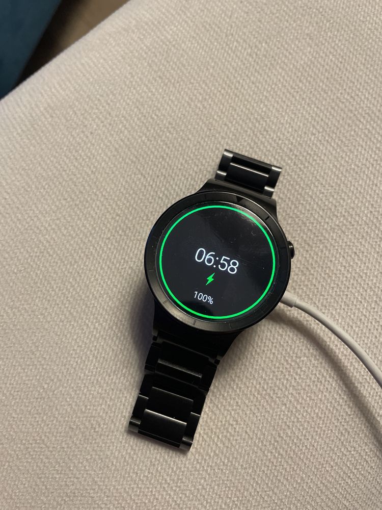 Huawei watch wear W1