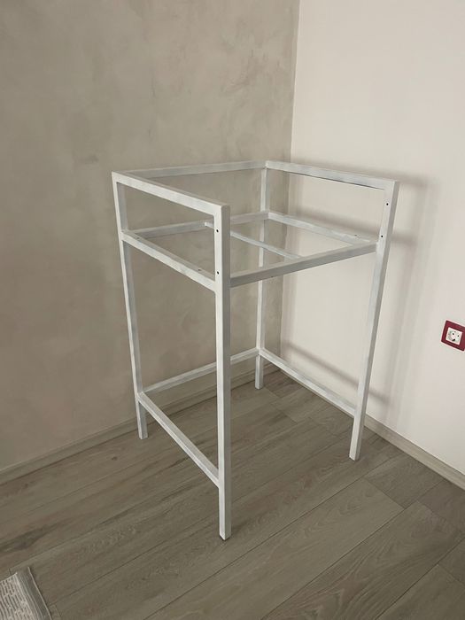 Метална поставка за пералня и сушилня