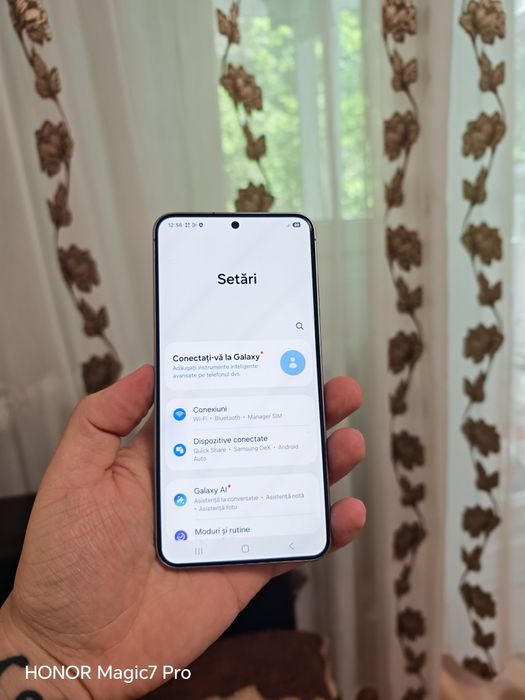 Vând sau schimb Samsung S25 SilverGrey Ca Nou totul original l