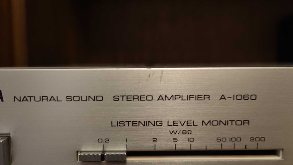 Усилвател Yamaha A-1060