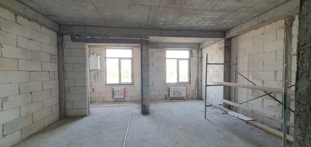 4.2.14 Паркентский ЖК Паркент Плаза 90м2  Перегородки стоят Котел