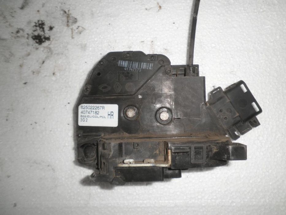 Incuietoare / Broasca Dreapta Spate Renault Megane 3 825022267R