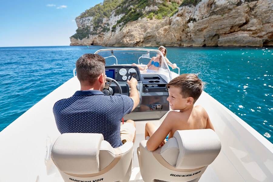 QUICKSILVER 555 (nou) + MERCURY 115 proxs ct -GARANTIE !!!