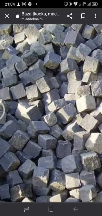 Vând piatra cubică