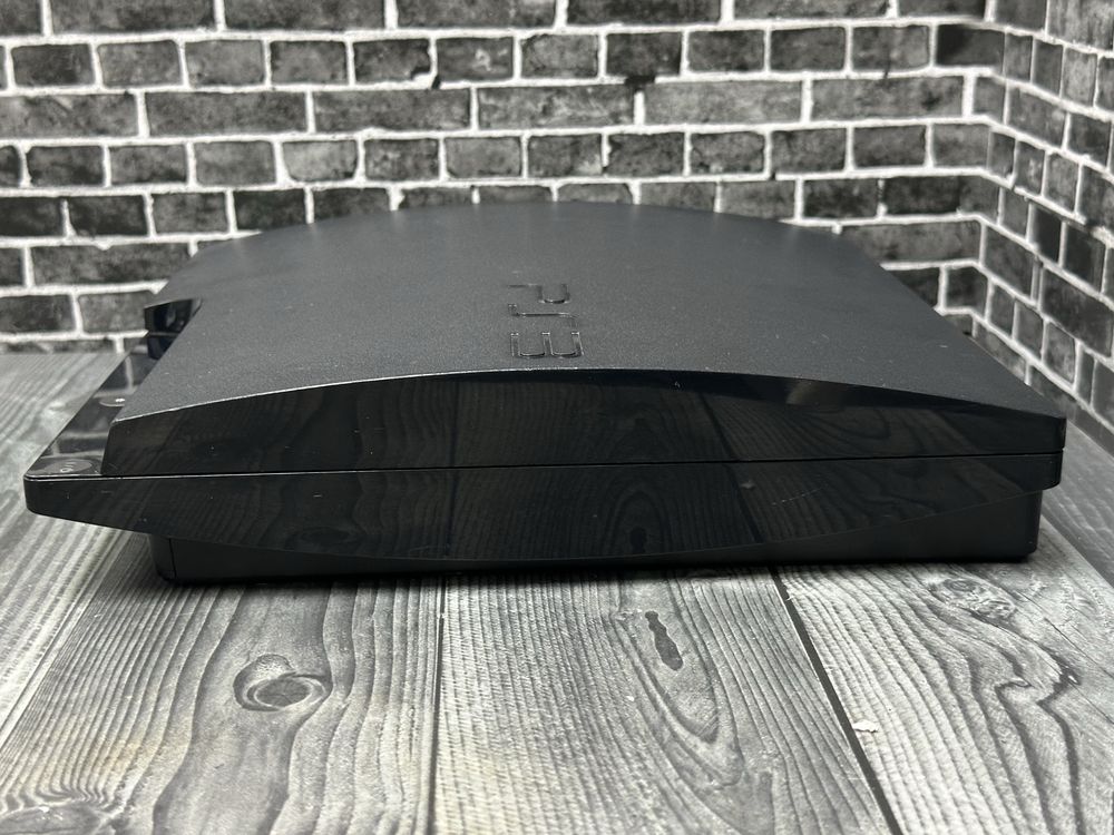 Sony Playstation 3(slim) ps3